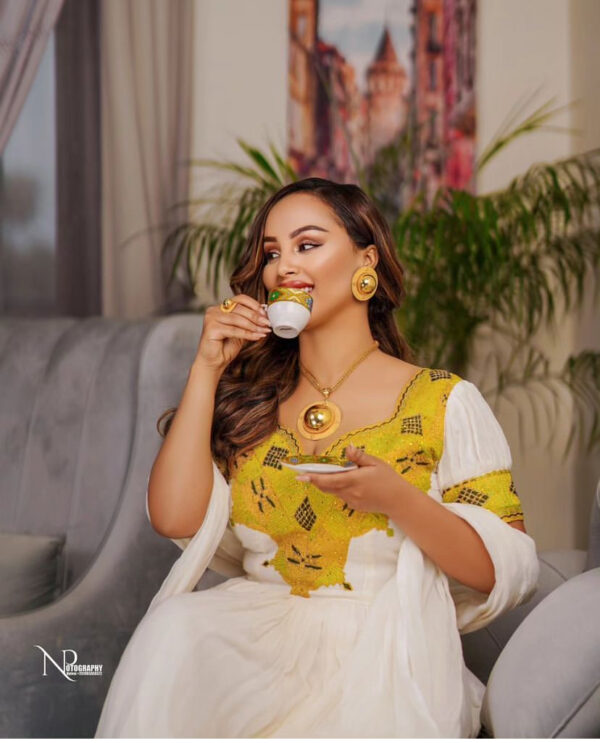 Menen zuriya, Habesha kemis